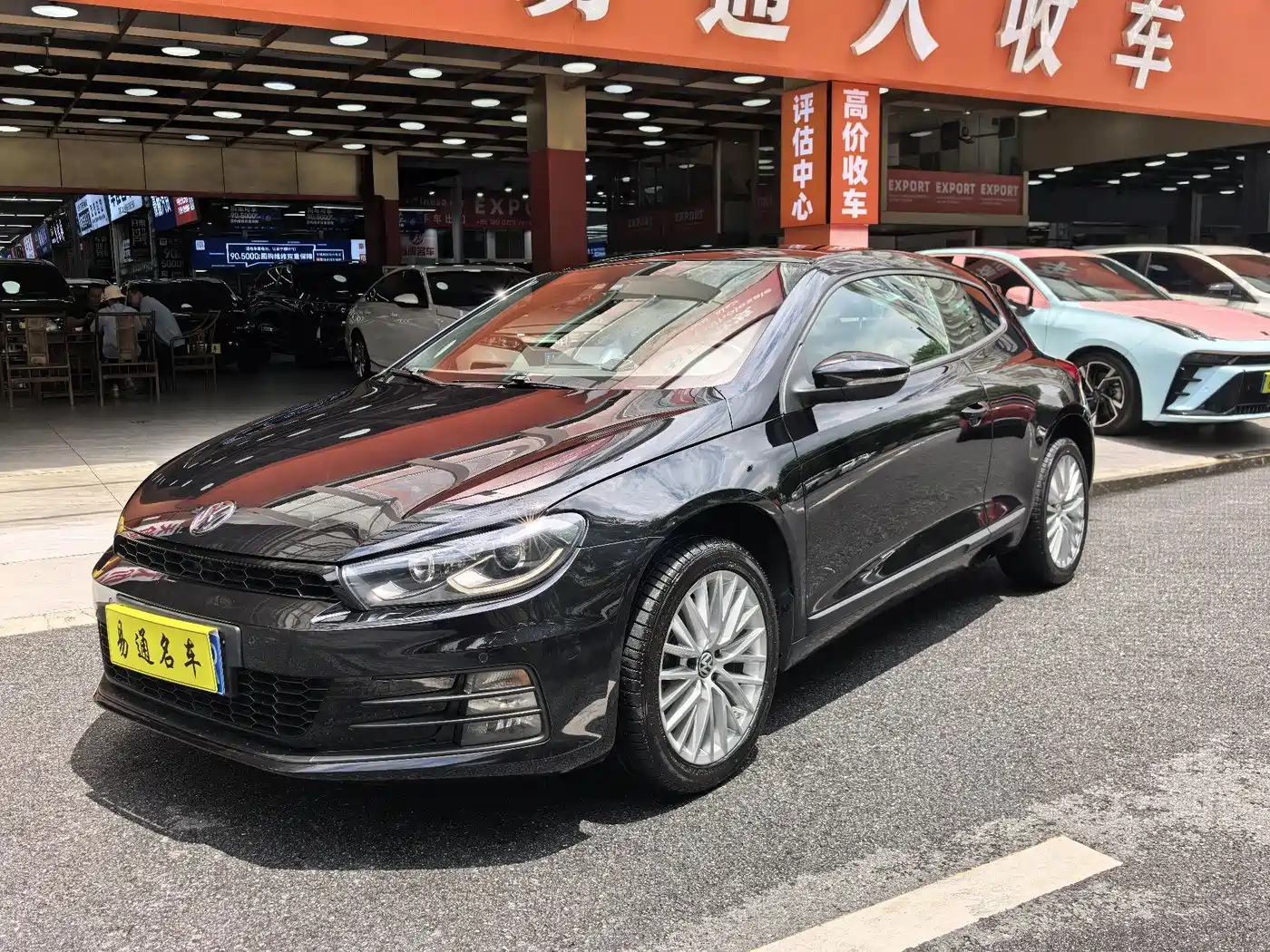 Volkswagen Scirocco 2017 2015 2.0TSI Luxury Edition