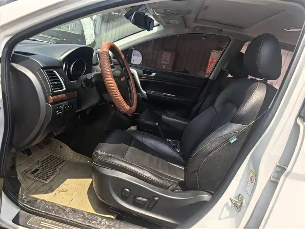 Haval H6 2013 Sport Edition 1.5T Manual 2WD Elite фото 6