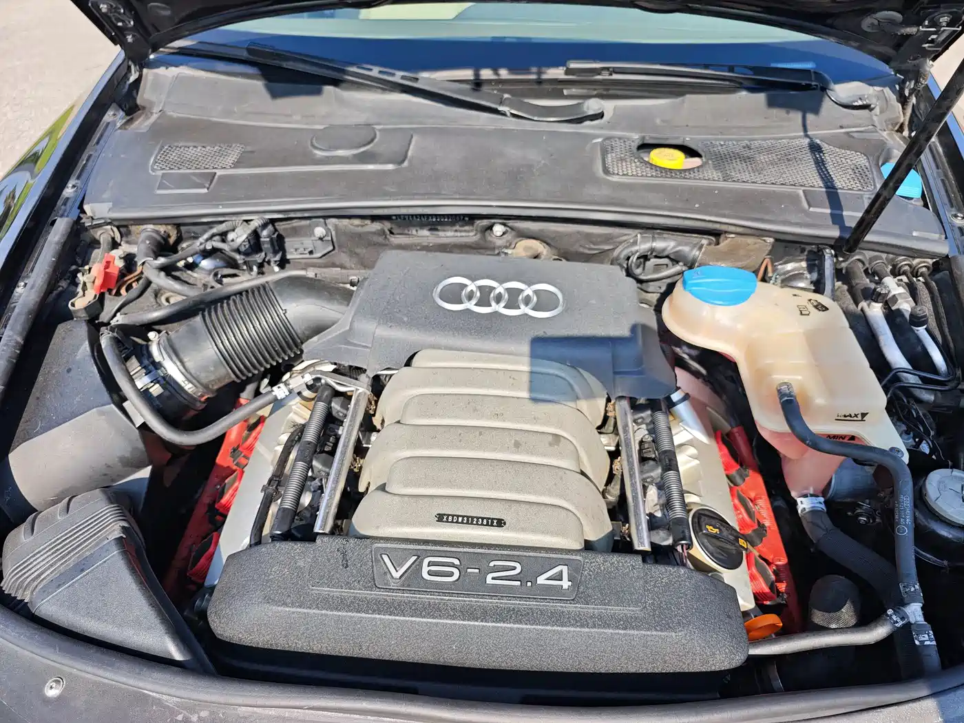 Фото 15 - Audi A6L
