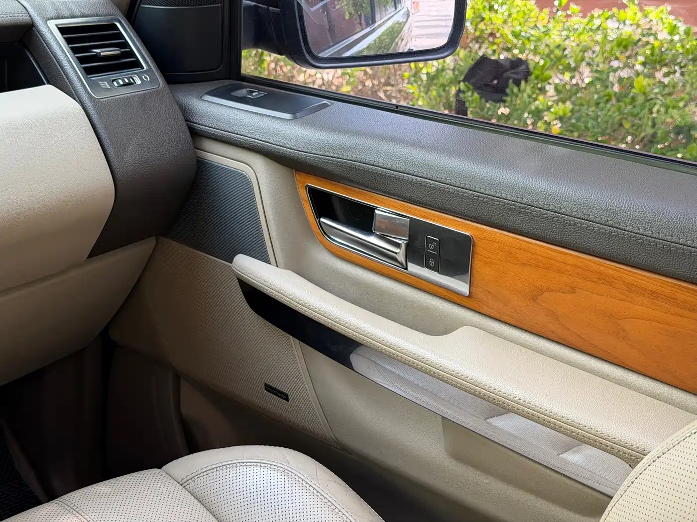 Land Rover Range Rover Sport 2013 3.0 TDV6 Diesel фото 9
