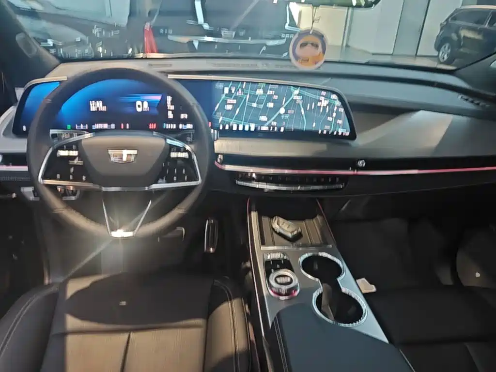 Cadillac XT5 2025 2025 2.0T Premium Model