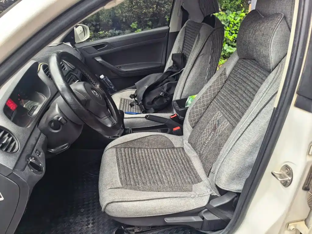 Фото 8 - Volkswagen Jetta
