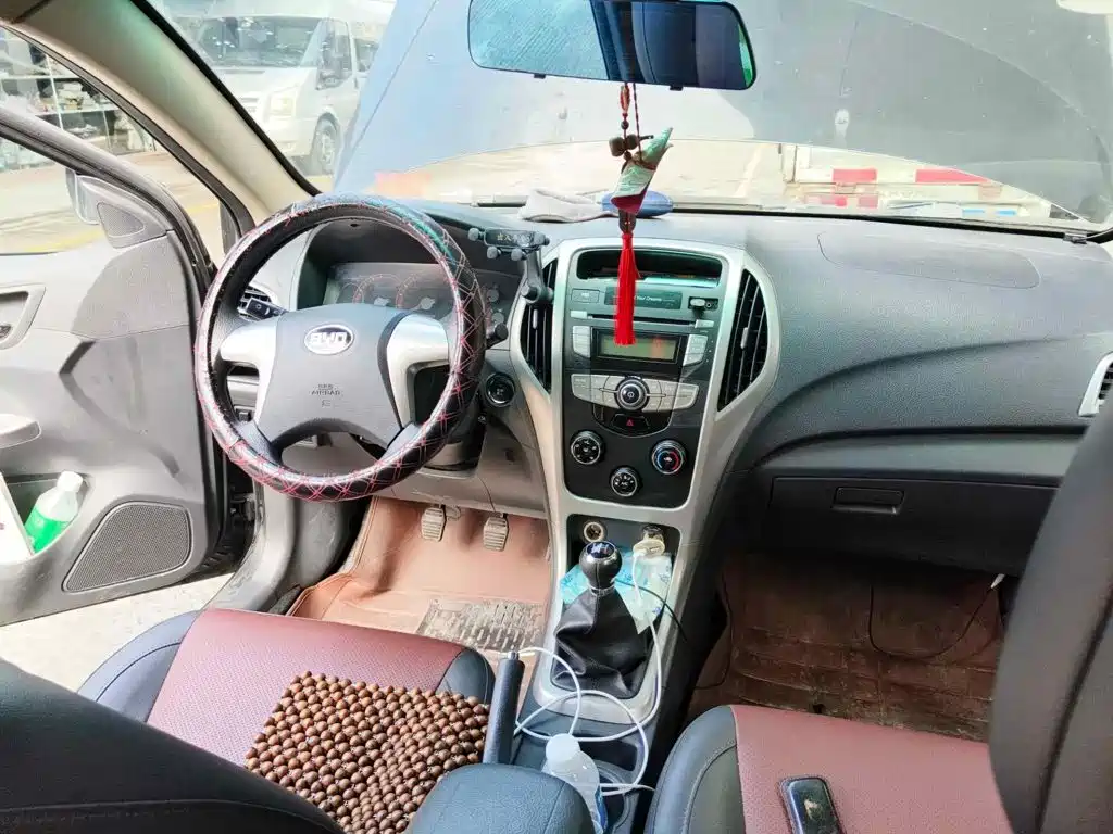 BYD F3 2015 2015 Energy-saving Edition 1.5L Manual Luxury