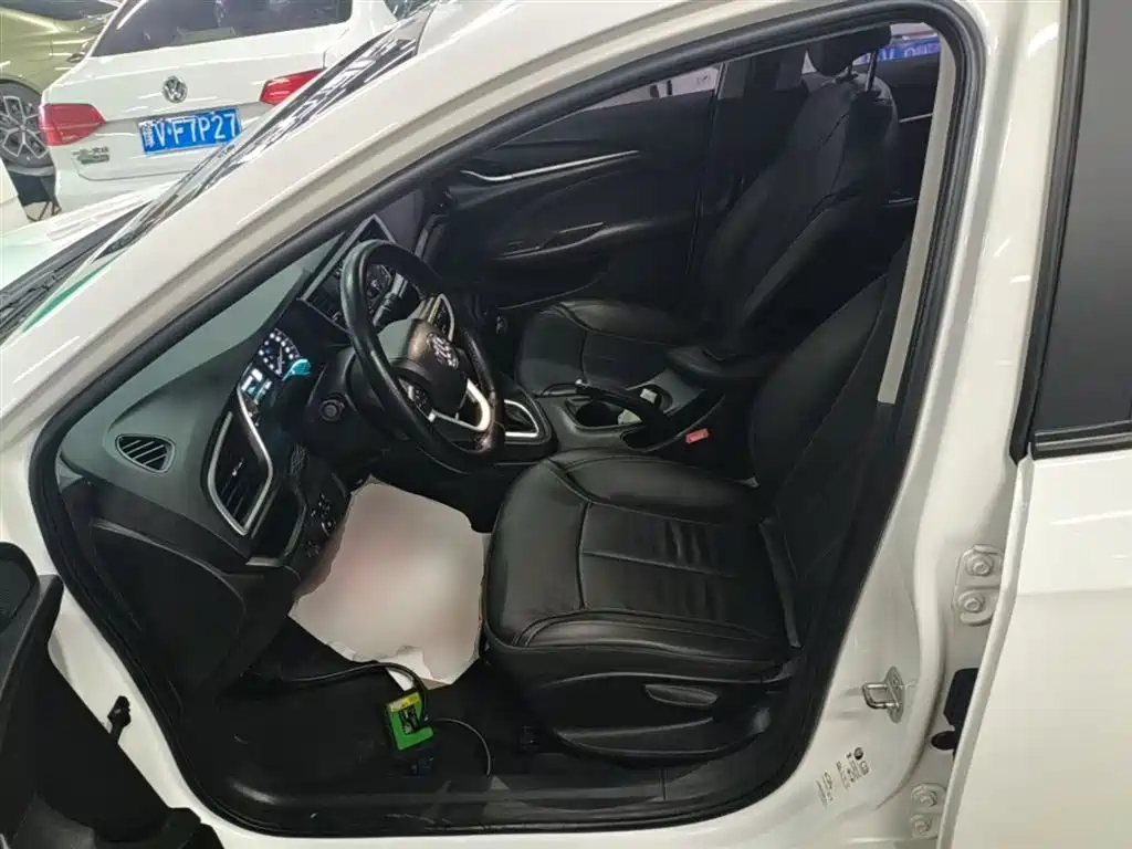 Buick Excelle 2018 18T Automatic Elite фото 15