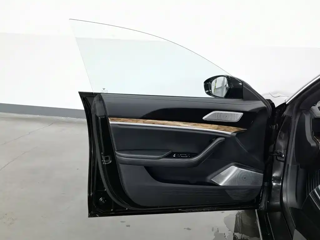 Nezha Auto Nezha S 2023 2022 Extended Range 1160km RWD Compact