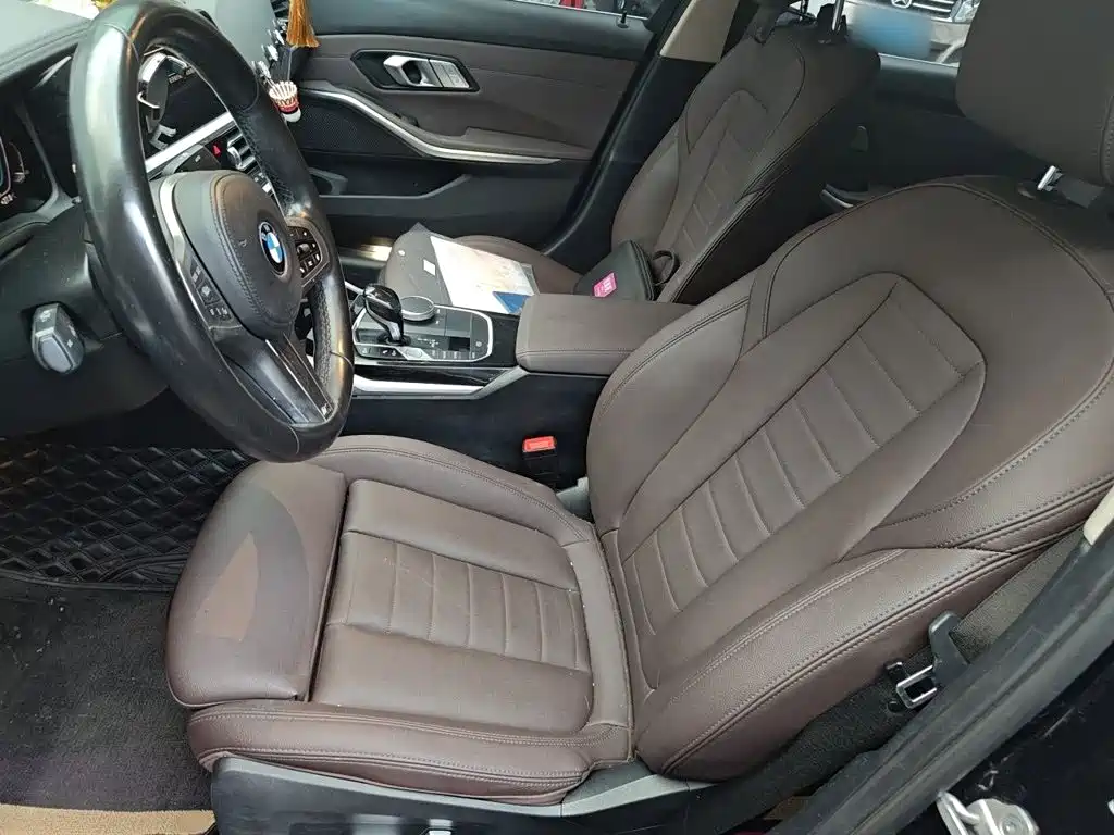 Фото 8 - BMW 3 Series