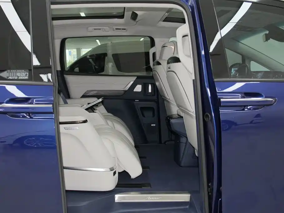 Buick Century 2023 2023 2.0T 6-Seat World Edition