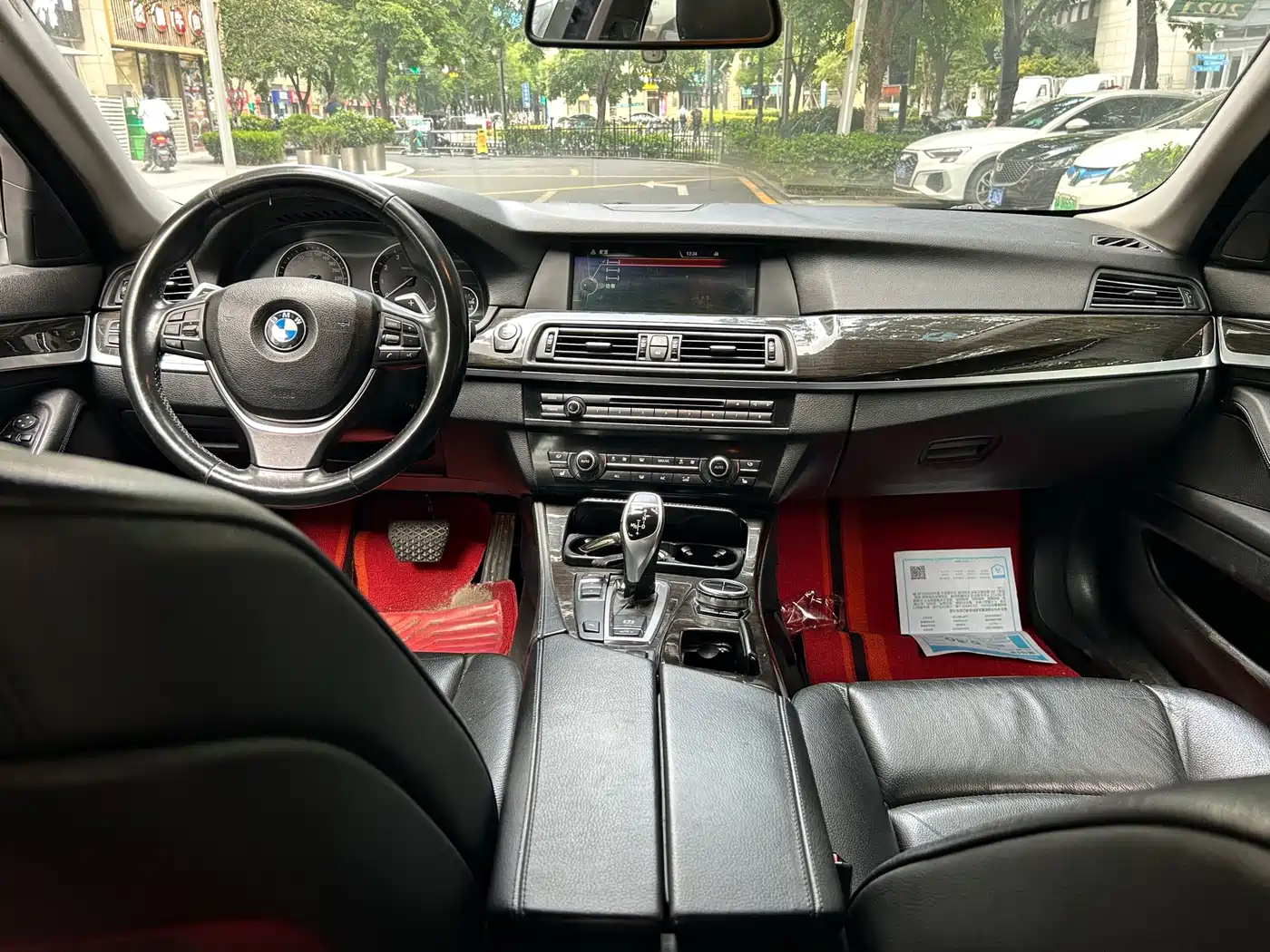 Фото 13 - BMW 5 Series