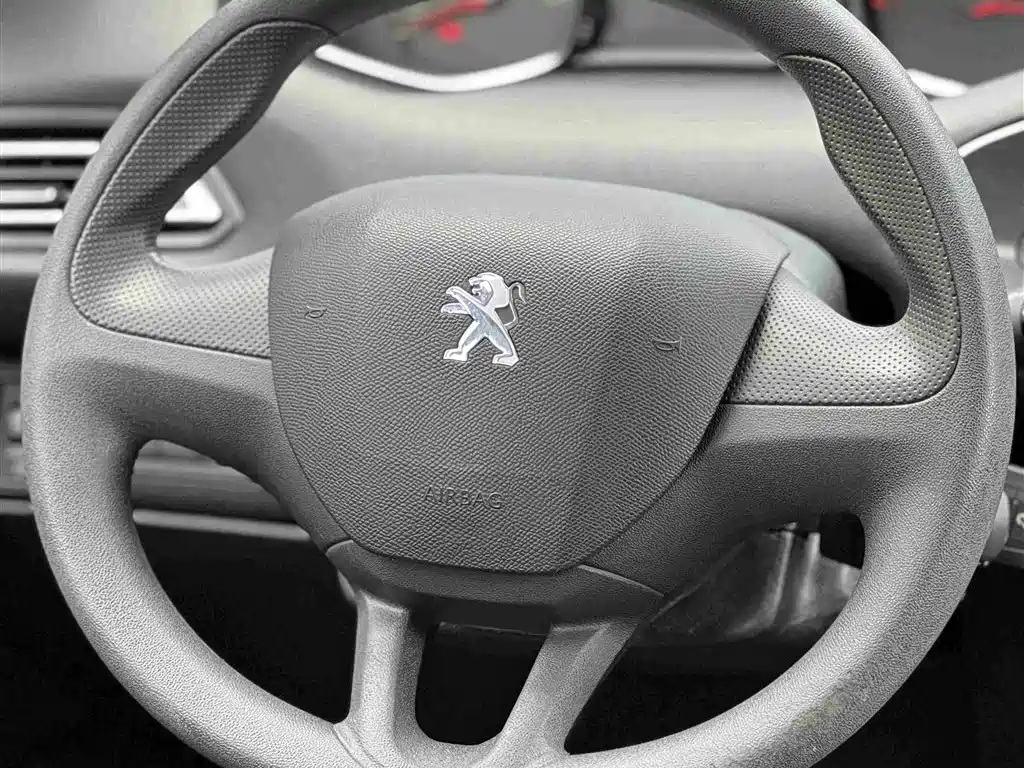 Peugeot 308S 2018 2015 1.2T Auto Elegance Edition