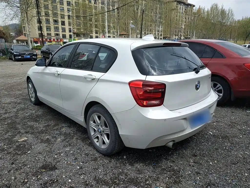 BMW 1 Series (Import) 2013 Facelift 116i Leading Model фото 5