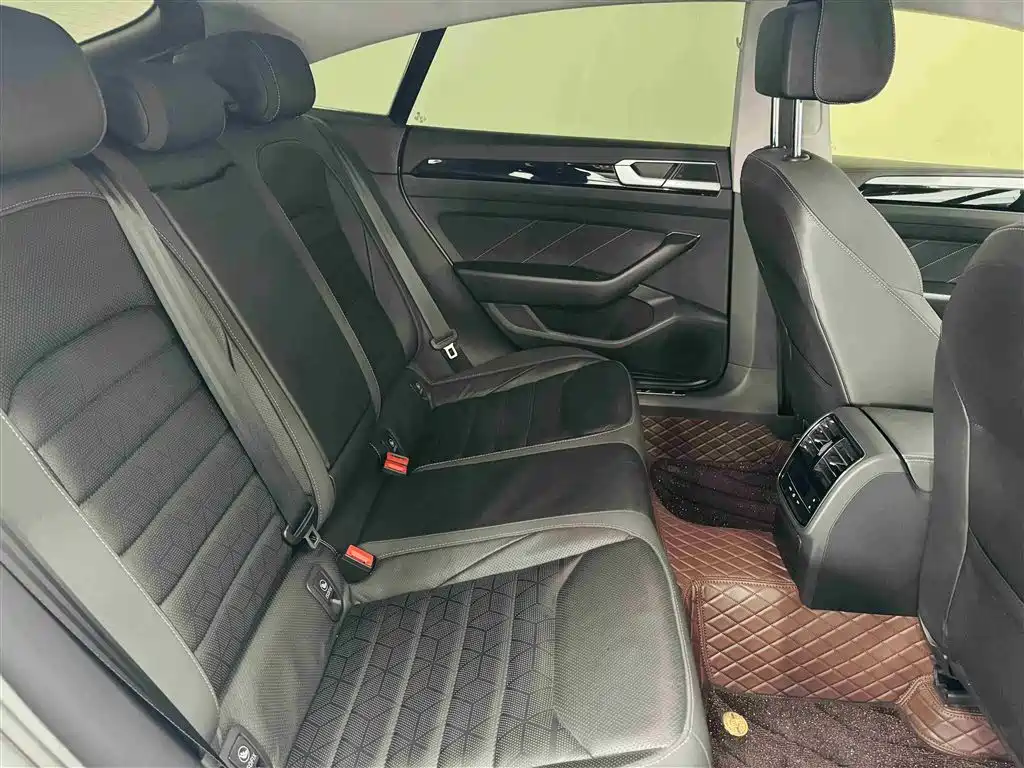 Volkswagen FAW-Volkswagen CC 2021 380TSI Eye-catching Edition фото 28