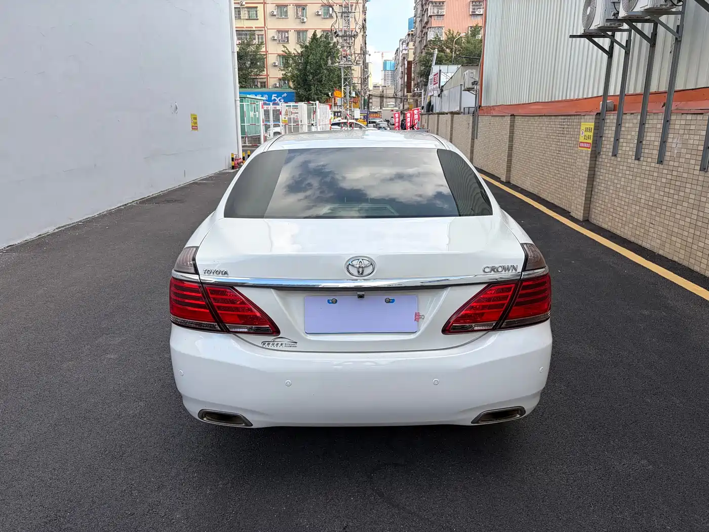 Toyota Crown 2012 2.5L Royal Leather Edition фото 9
