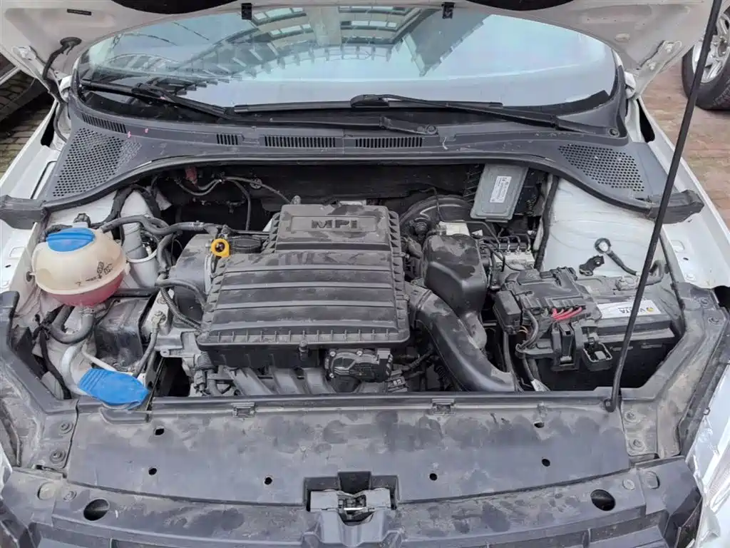 Volkswagen Santana 2013 1.6L Manual Comfort Edition фото 20