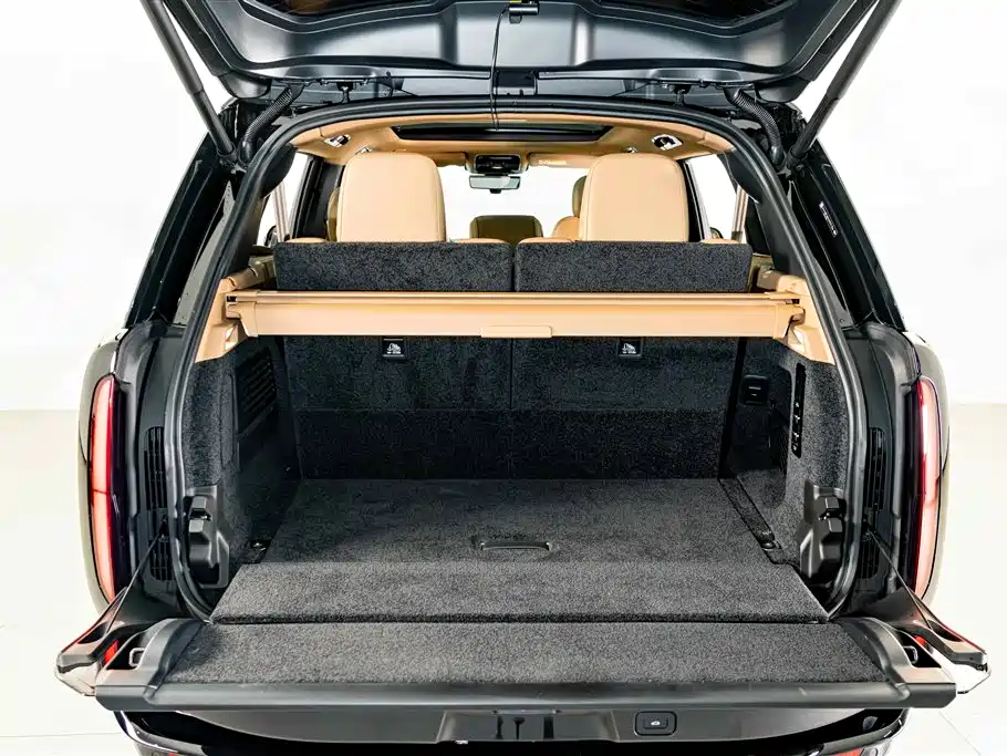 Land Rover Range Rover 2024 2024 3.0 L6 400PS Golden Age Extended 7-Seater