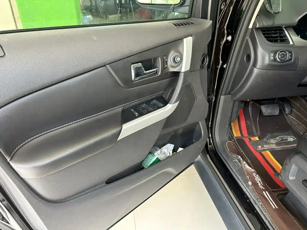 Ford Edge (Import) 2015 2012 2.0T Elite Sunroof Edition