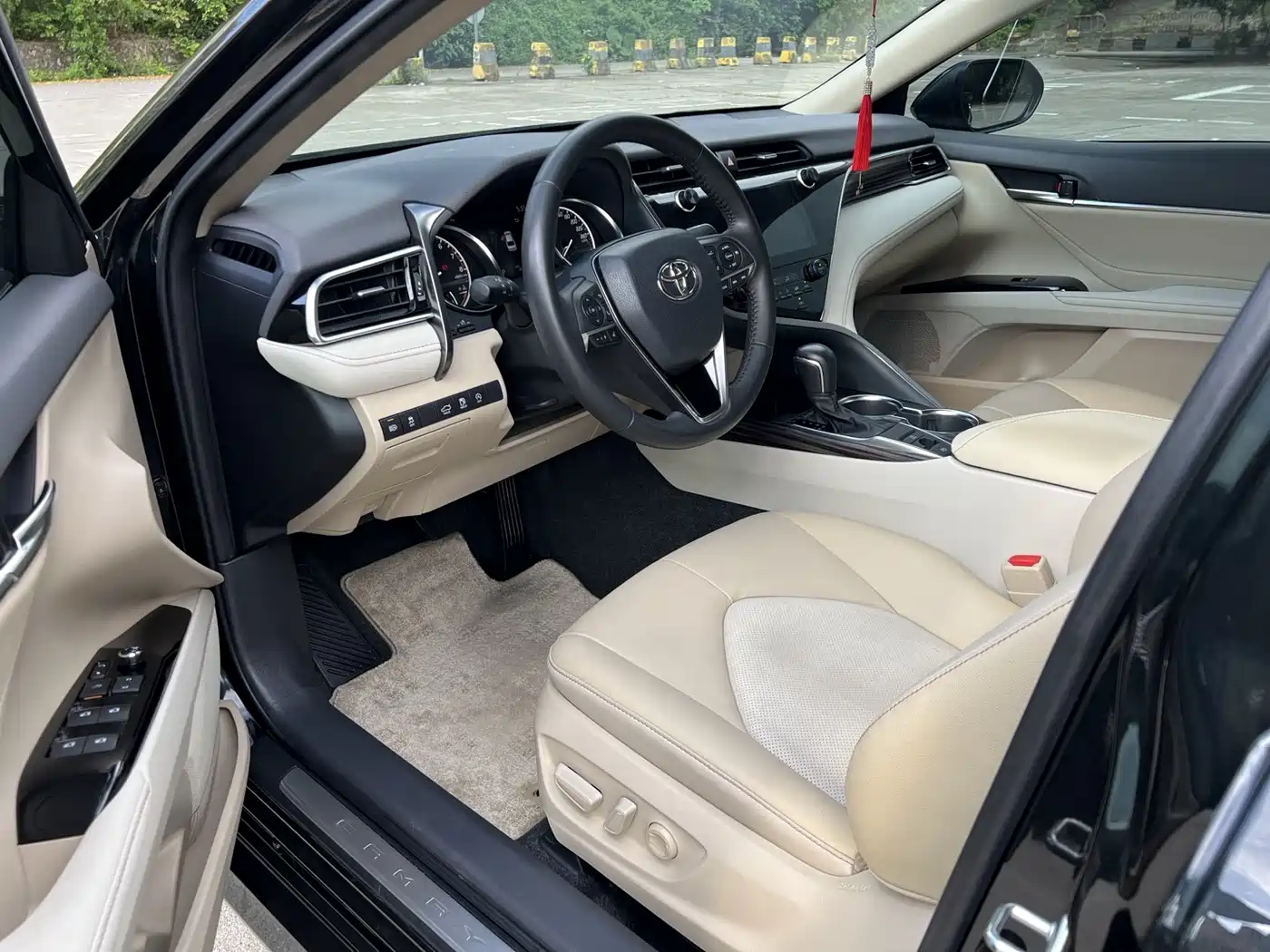 Toyota Camry 2019 2.0G Luxury (China V) фото 4