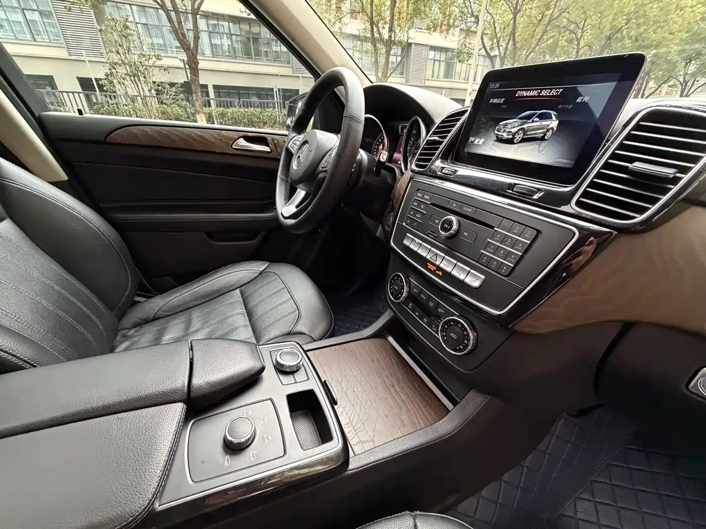 Mercedes-Benz GLE 2016 GLE 320 4MATIC Dynamic фото 21