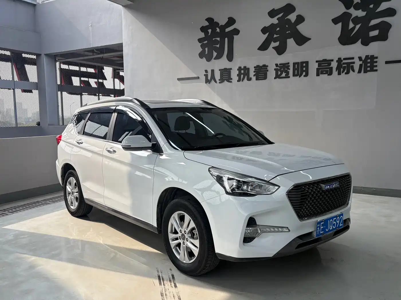 Haval M6 2017 1.5T Manual 2WD Elite фото 3