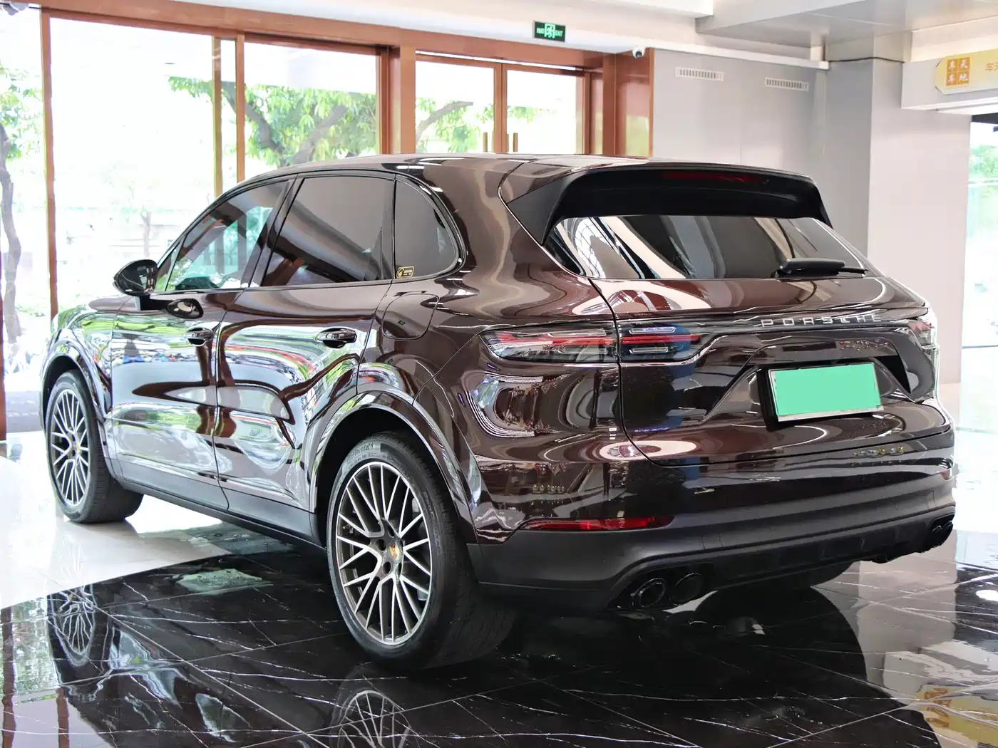 PORSCHE CAYENNE NEW ENERGY