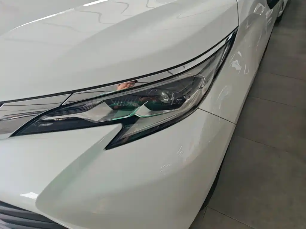 Toyota Sienna, миниатюра 24