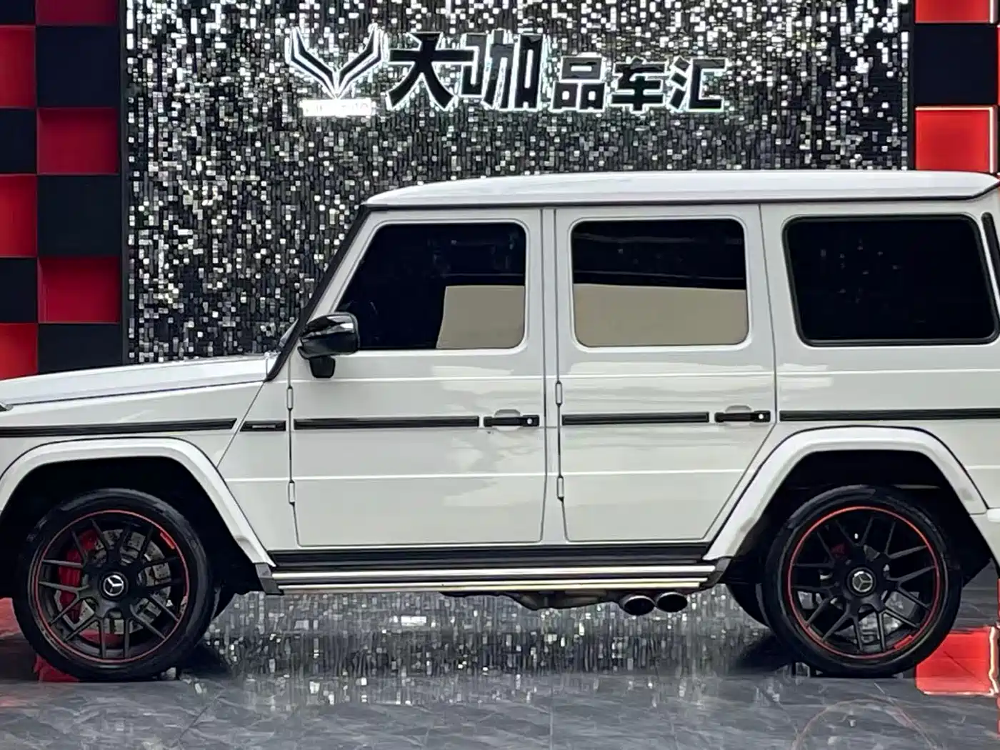Mercedes-Benz G-Class 2017 Model G 350 d фото 3