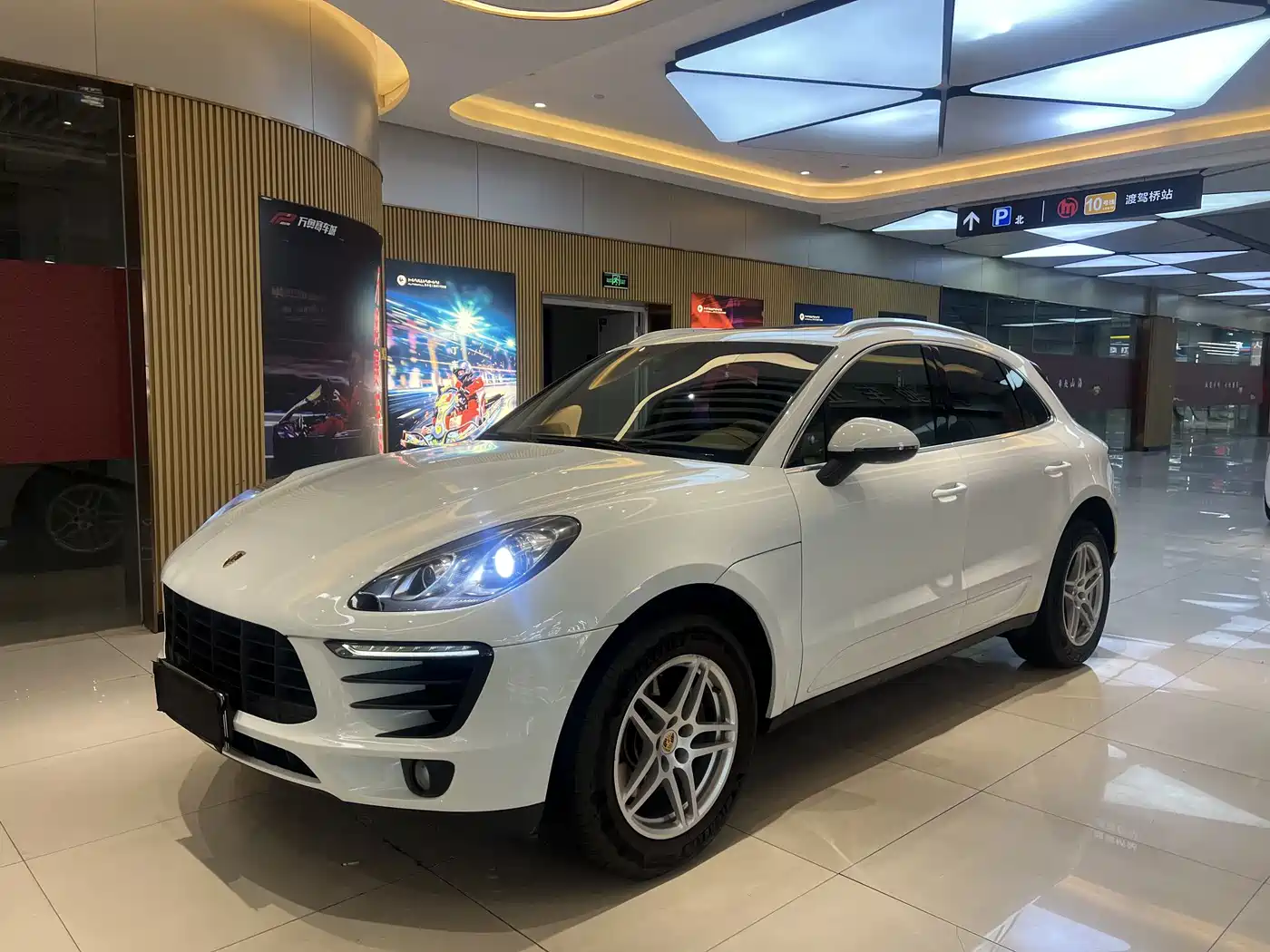 Porsche Macan 2016 Macan 2.0T