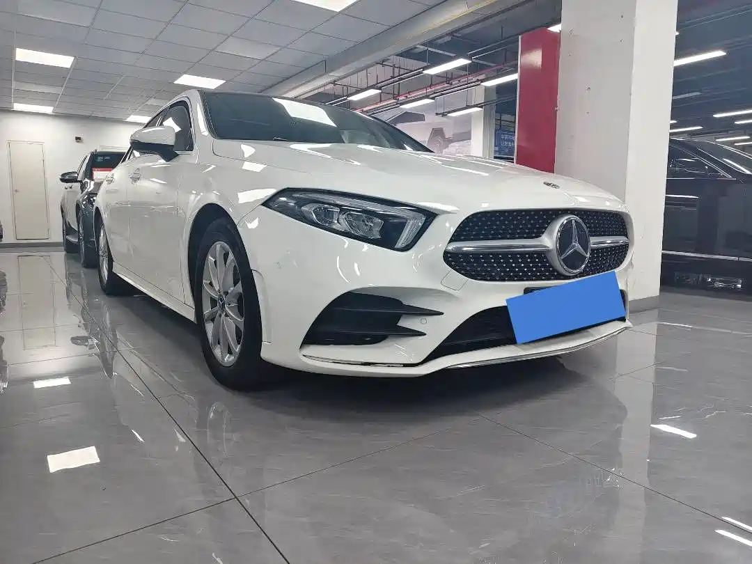 MERCEDES-BENZ A CLASS
