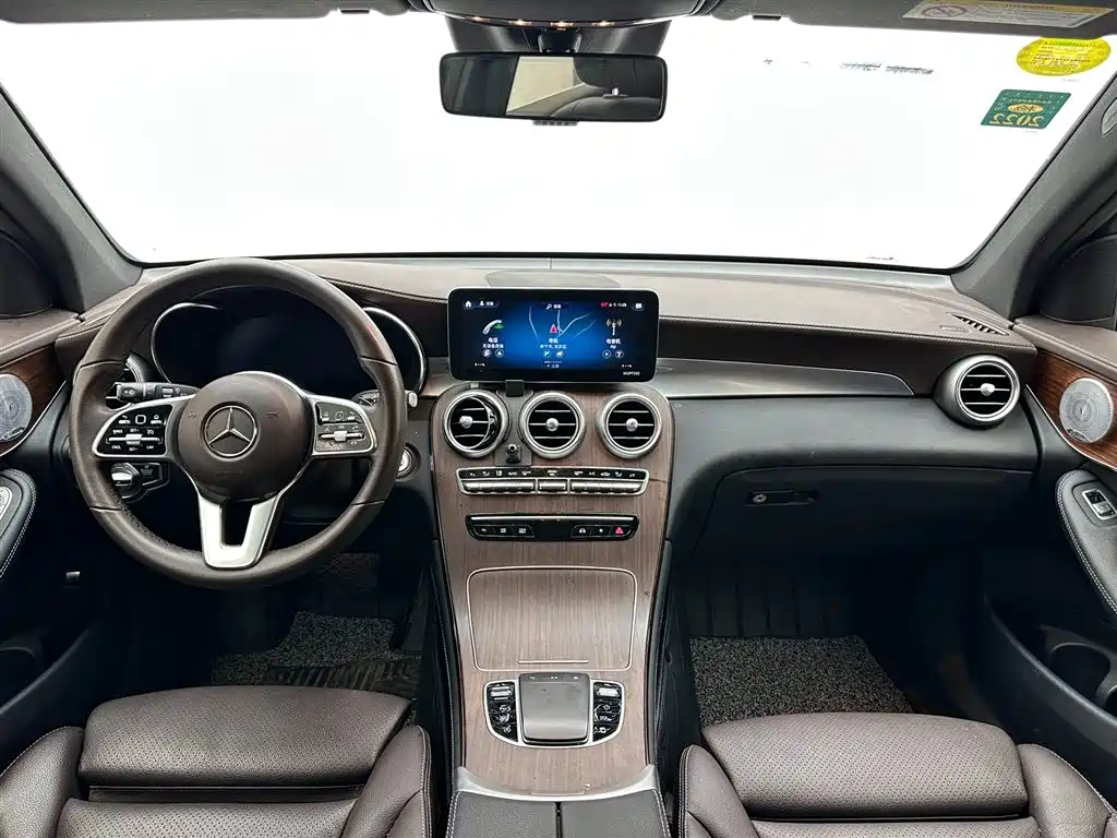 Mercedes-Benz GLC 2021 GLC 300 L 4MATIC Sporty фото 10