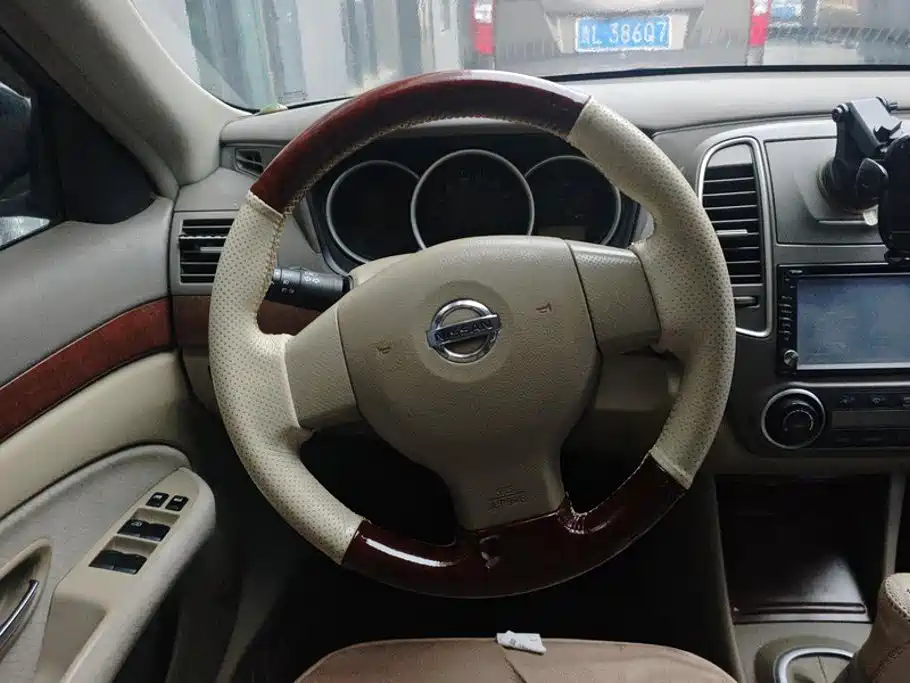 Nissan Sylphy 2011 2009 Model 1.6XE Manual Comfort Edition