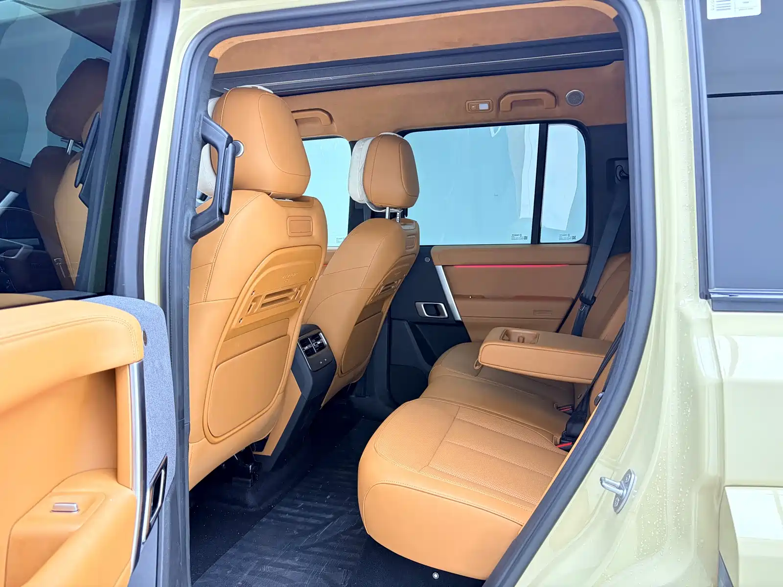 Фото 6 - iCAR V27