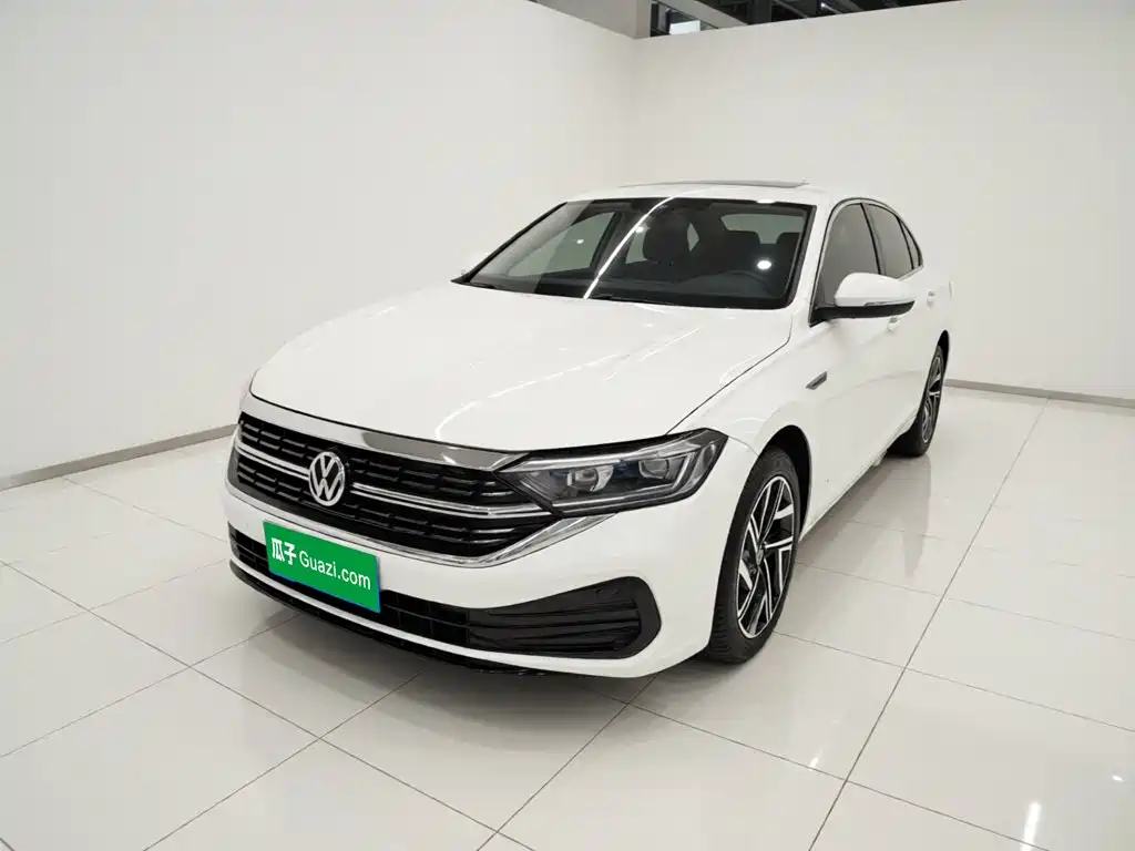  Volkswagen Sagitar 2023 300TSI DSG Surpassing Edition