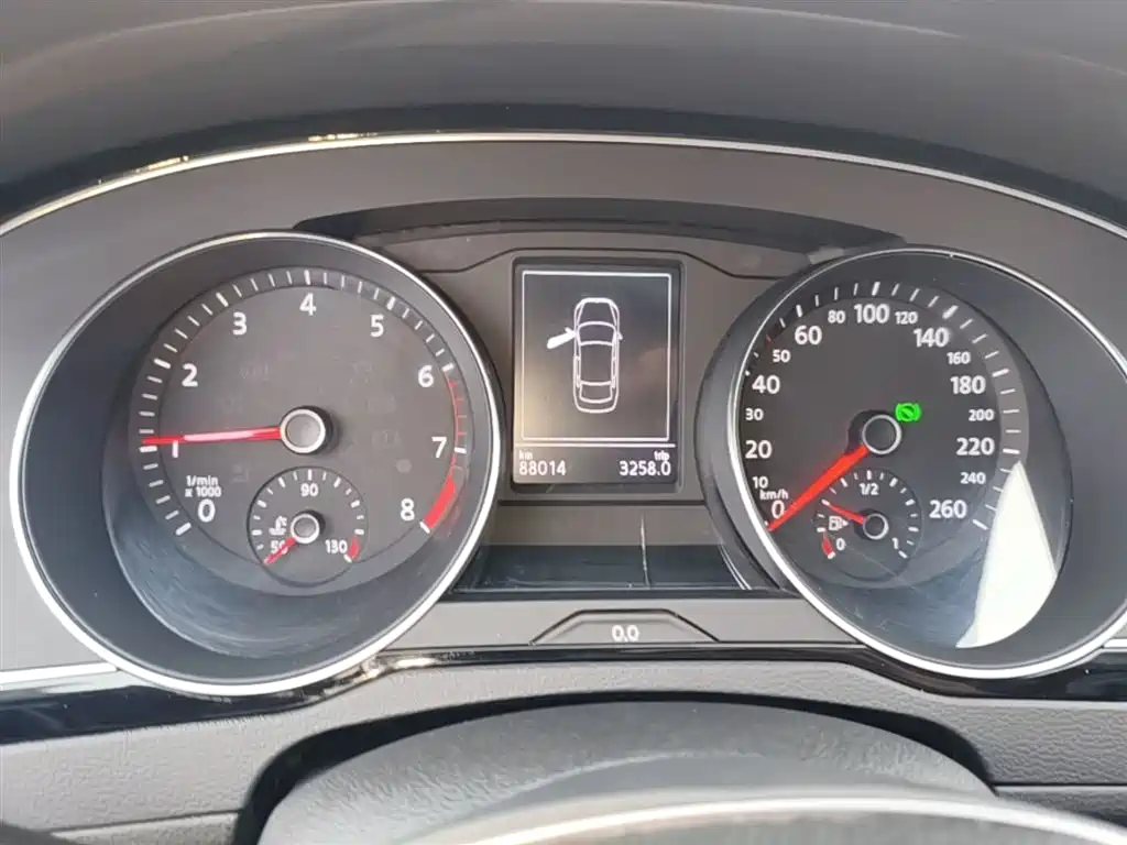 Volkswagen Magotan 2017 380TSI DSG Luxury фото 12
