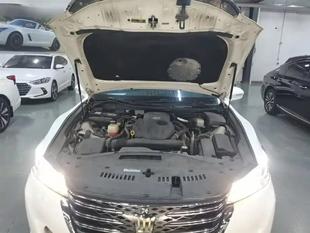 Toyota Crown 2018 2.0T Fashion Edition фото 20
