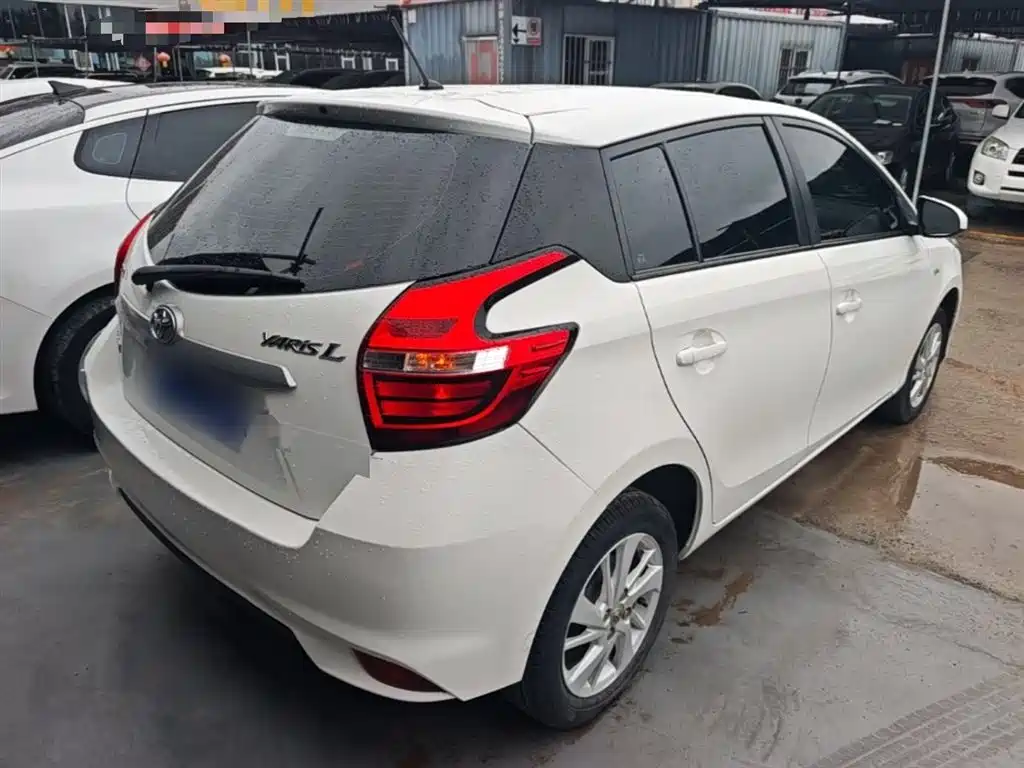 Toyota YARiS L Zhi Xuan 2016 Facelift 1.5E CVT Charming Edition фото 7