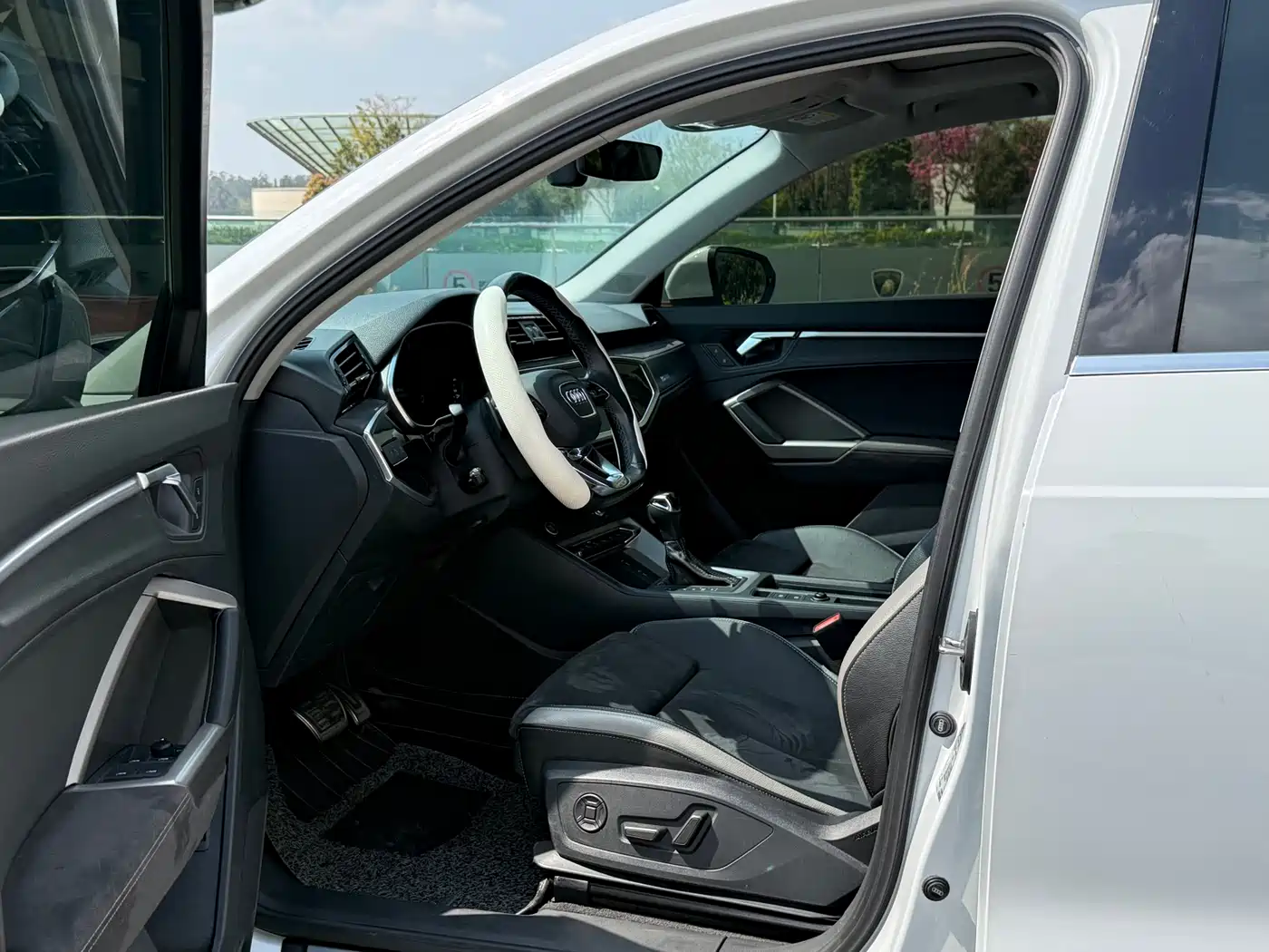 Audi Q3 2022 Model 40 TFSI RS Kit Speed Edition фото 11