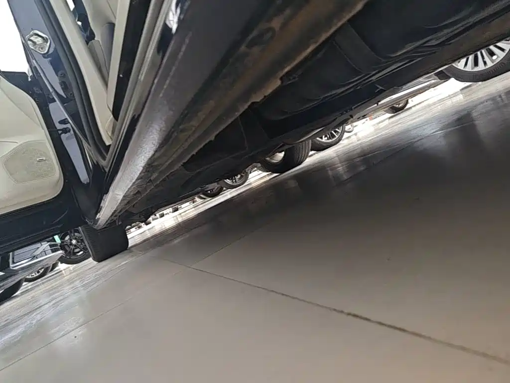 Фото 22 - Buick GL8