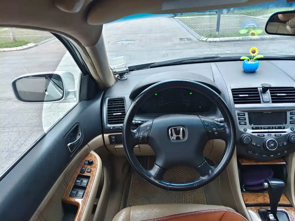 Honda Accord 2005 2005 Model 2.4L Heated