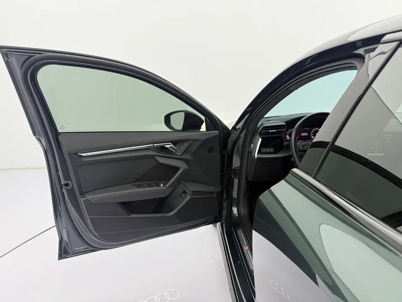 Audi A3 2023 Facelift Sportback 35 TFSI Fashion Sport фото 20