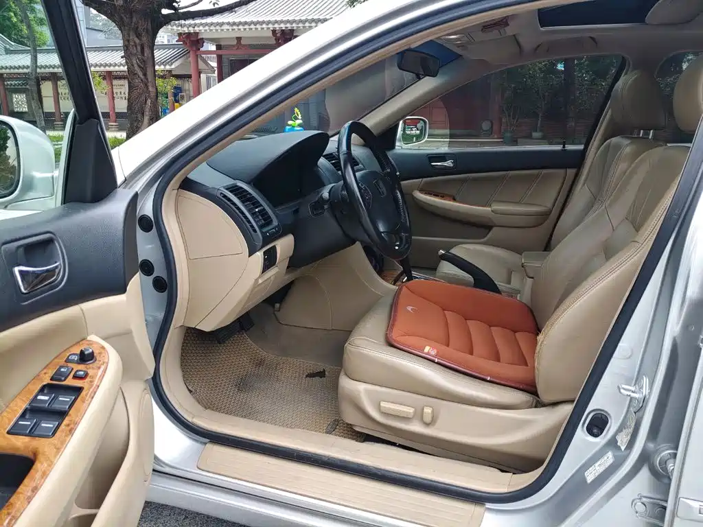 Honda Accord 2005 2005 Model 2.4L Heated