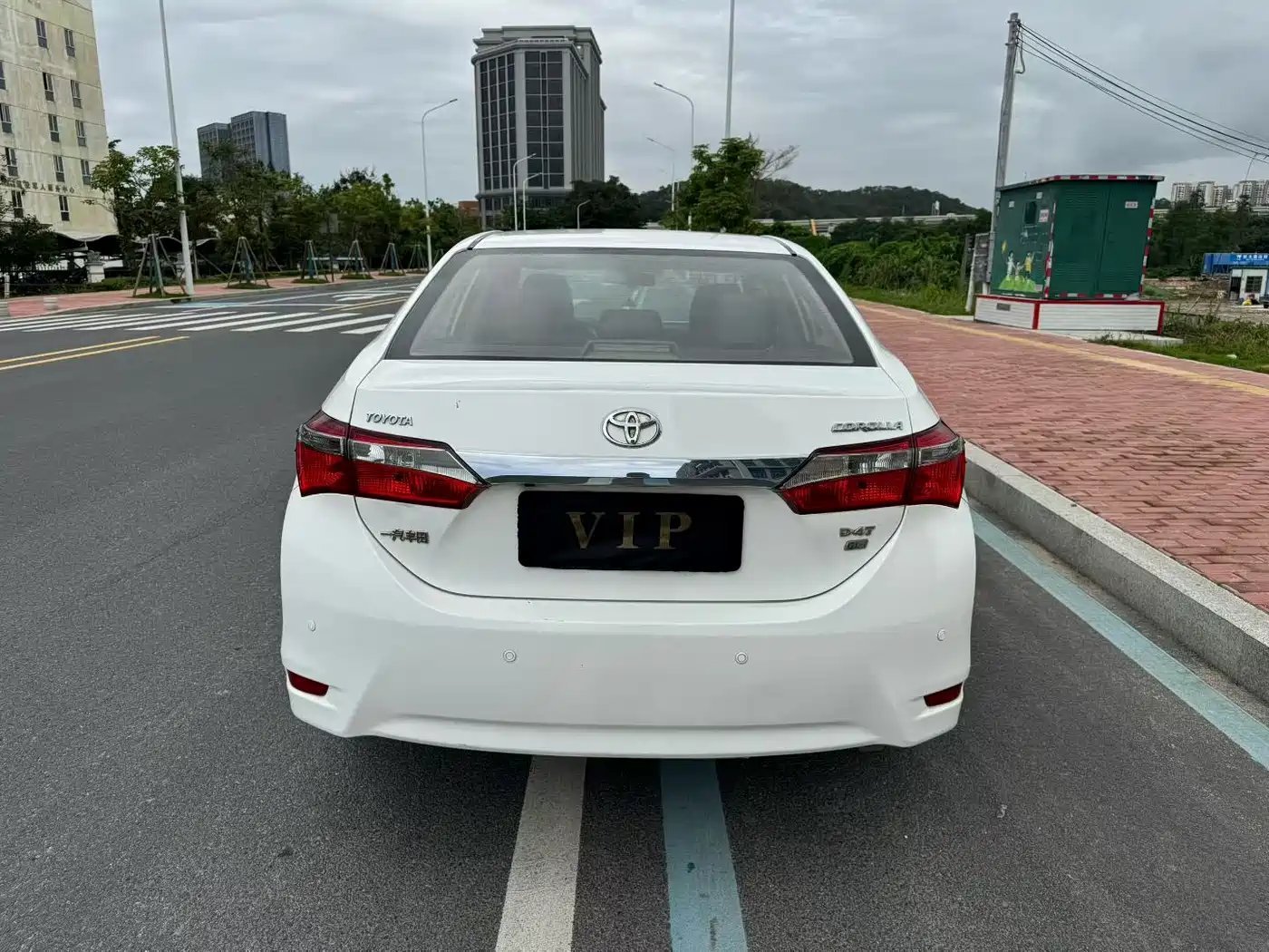 Toyota Corolla 2017 Facelift 1.2T S-CVT GL-i фото 8
