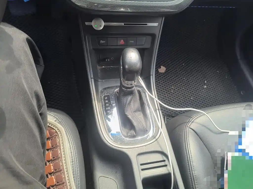 Roewe 360 2017 2017 1.5L Auto Luxury Edition