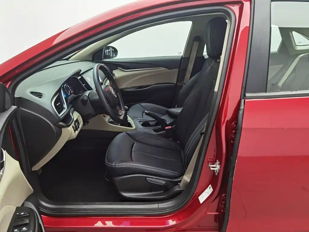 Фото 10 - Buick Excelle