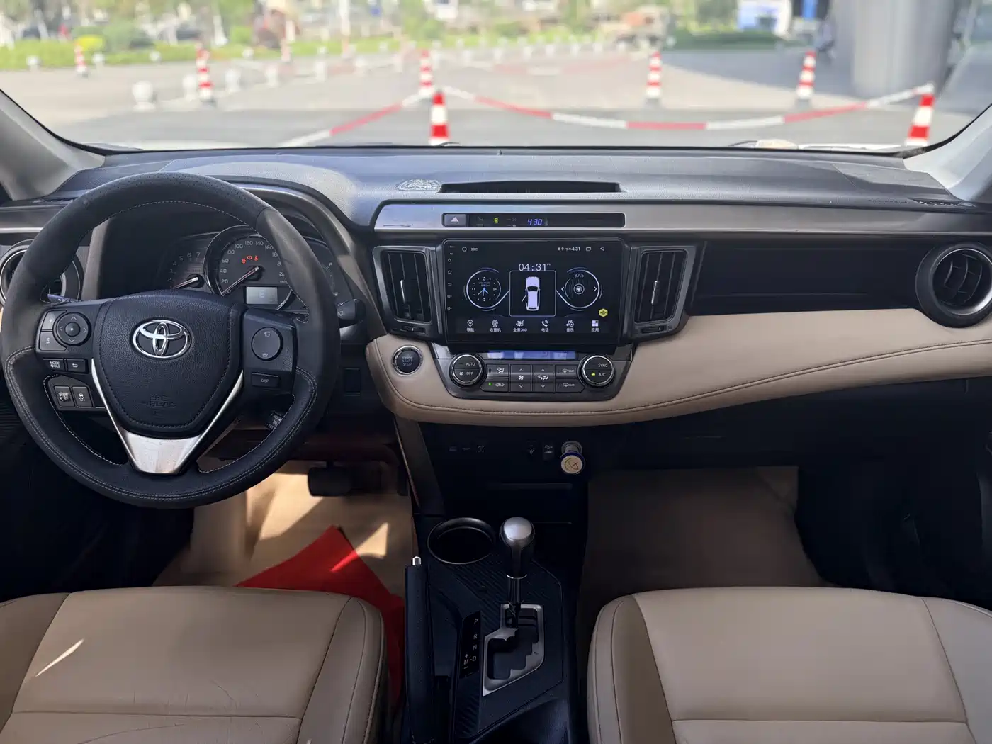 Toyota RAV4 Rongfang 2013 2.0L CVT 4WD Pioneer фото 18