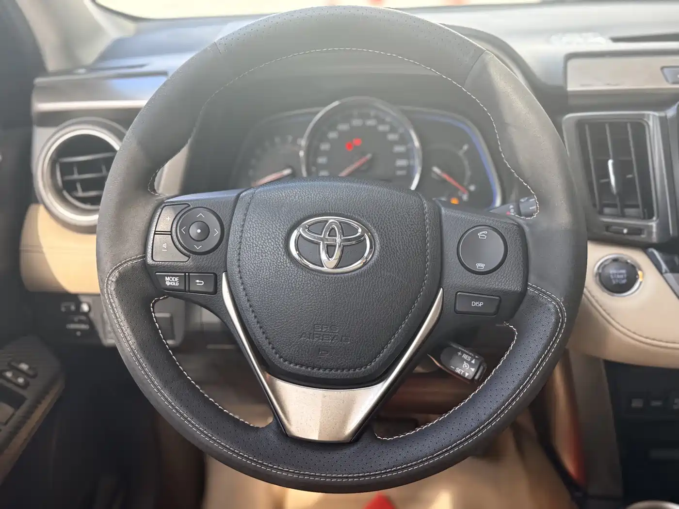 Toyota RAV4 Rongfang 2013 2.0L CVT 4WD Pioneer фото 14