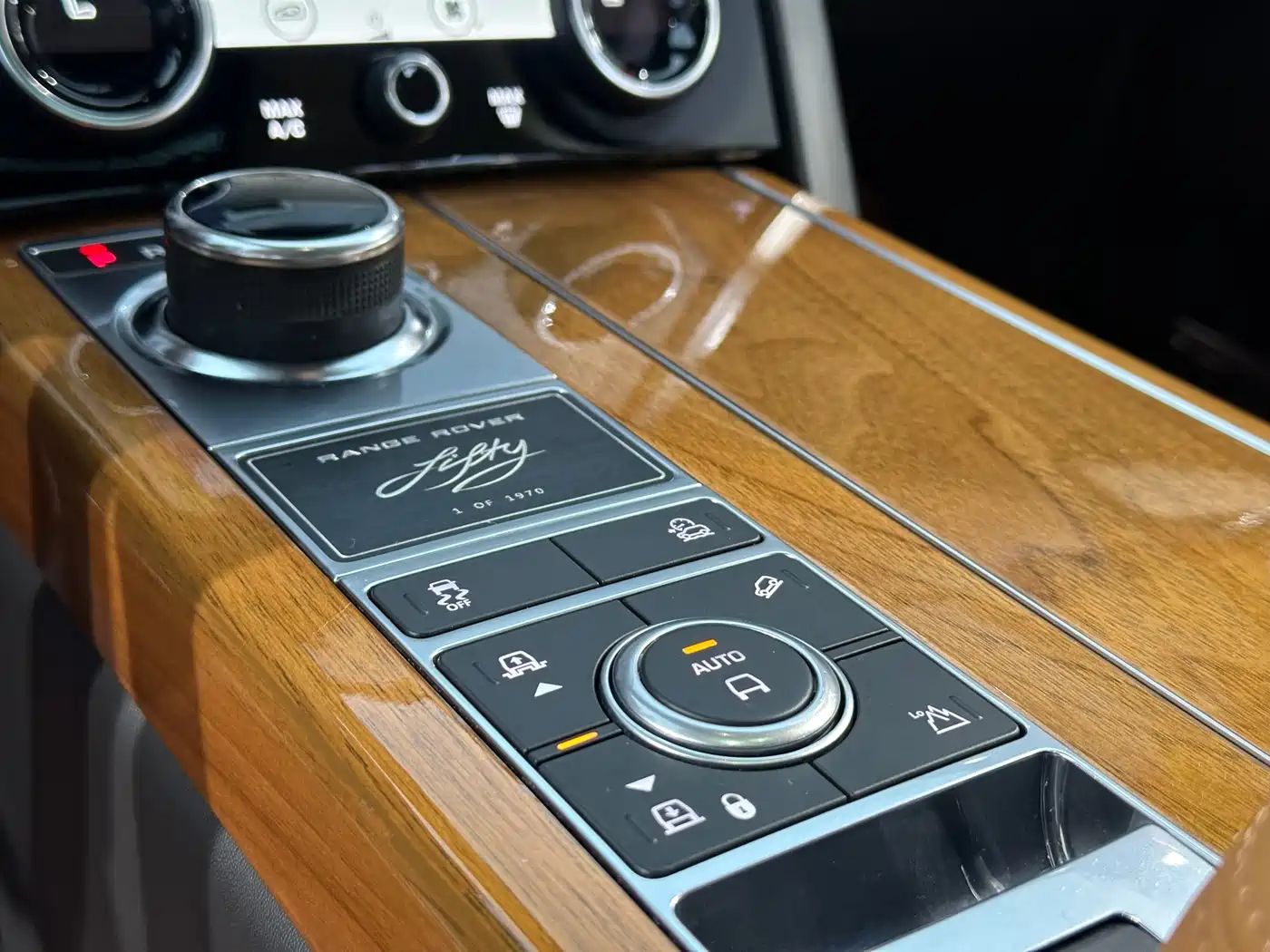 LAND ROVER RANGE ROVER