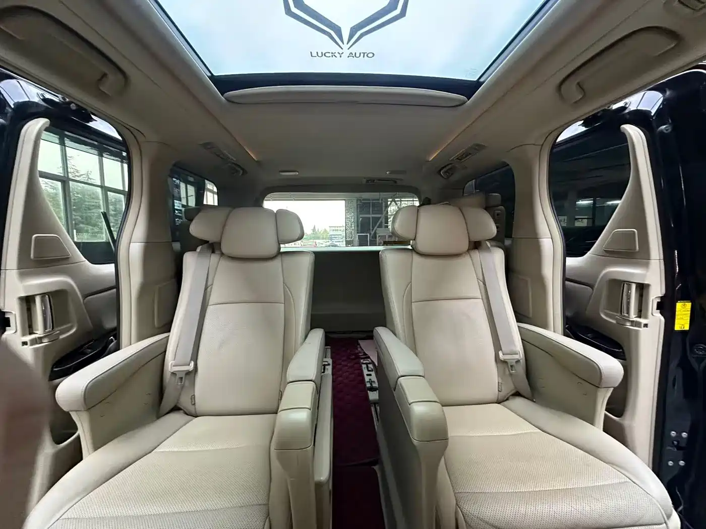 Toyota Alphard 2012 3.5L Luxury Edition фото 14