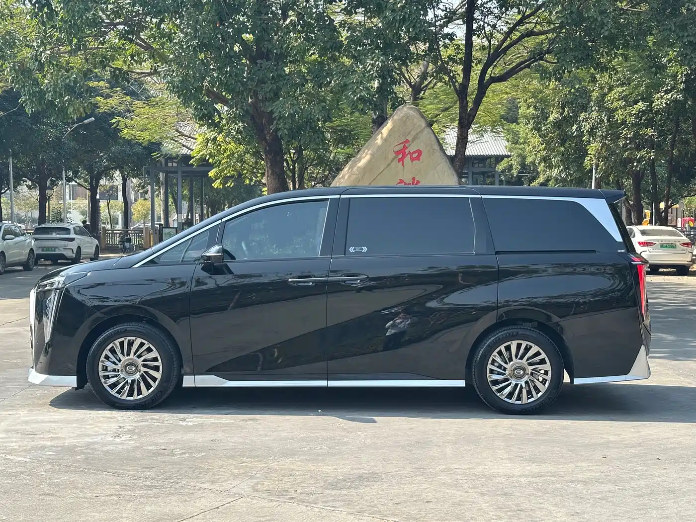 GAC Trumpchi Trumpchi M8 2023 Model Master Series 400T Flagship Edition фото 28