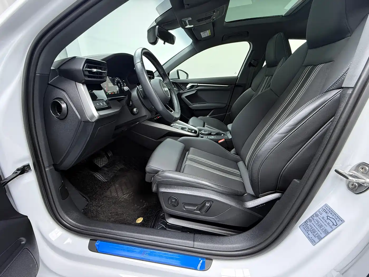 Audi A3 2023 A3L Limousine 35 TFSI Fashion Sport фото 5