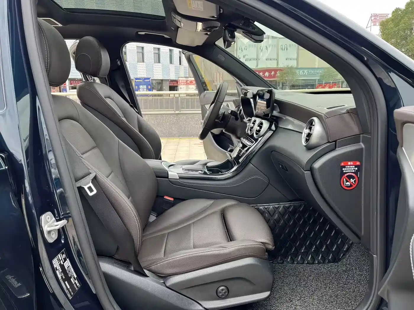 Mercedes-Benz GLC 2020 Facelift GLC 260 L 4MATIC Dynamic фото 30