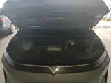 Photo 20 - Venucia VX6